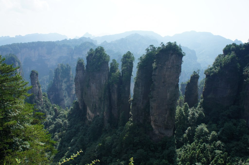 zhangjiajiefivefingerspeaks.jpg