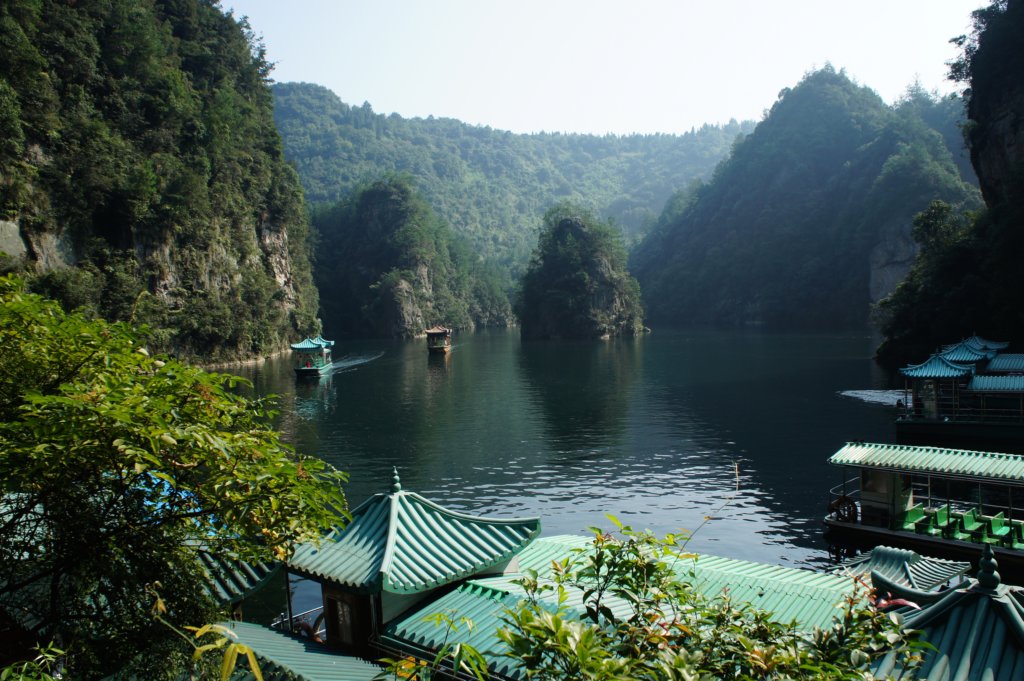 zjjboafenglake.jpg