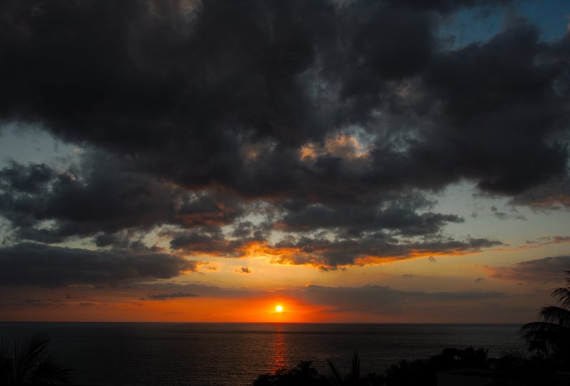 bigislandsunsetfromhapunabeachprincehotel.jpg