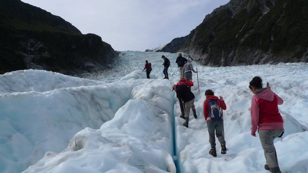 glacierhike.jpg