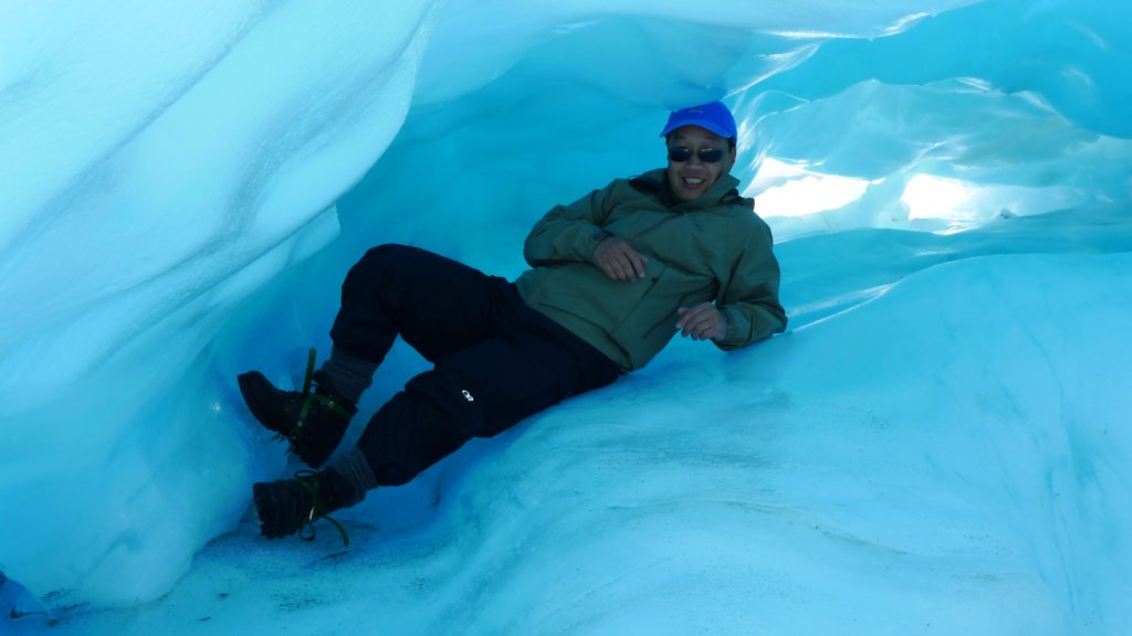 inasmallicecave.jpg