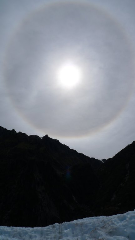 sundogmountainandglacier.jpg