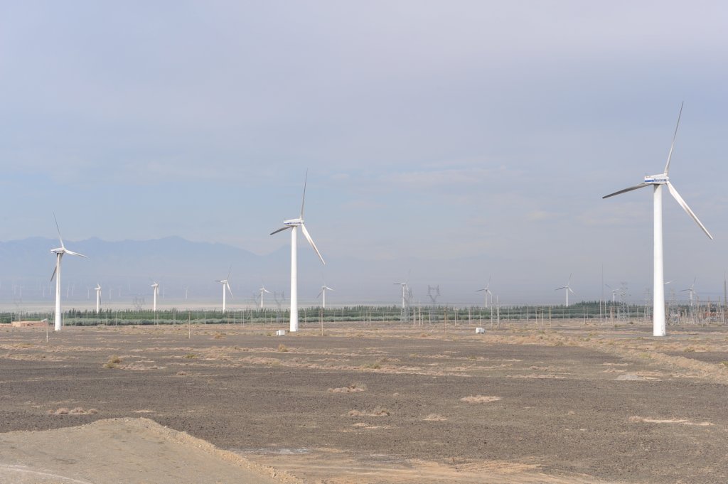 windpowerplantontheroadtoturpan.jpg